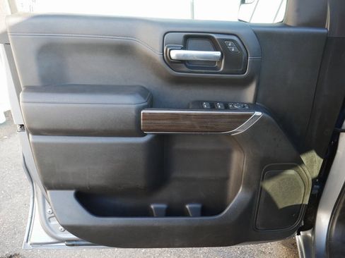 Used 2021 Chevrolet Silverado 1500 LT Trail Boss image 12