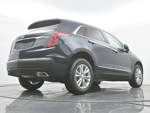 New 2026 Cadillac XT5 Luxury image 19