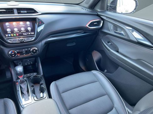 Certified 2021 Chevrolet TrailBlazer RS w/ Technology Package image 29