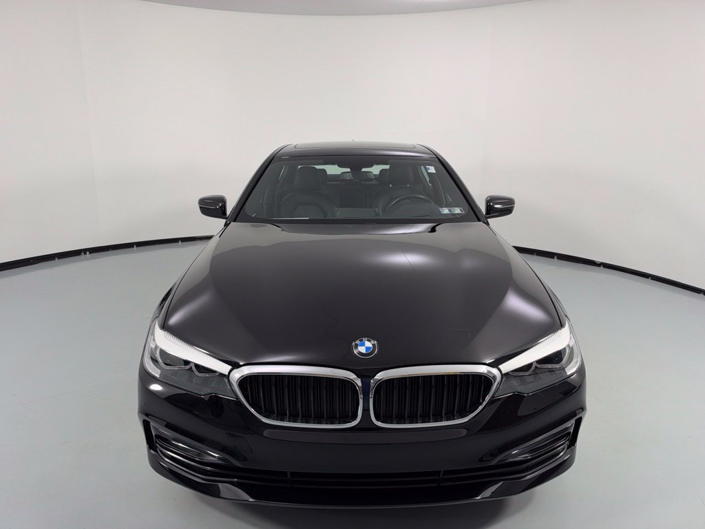 Used 2017 BMW 530i xDrive AWD/4WD image 2