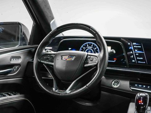 Used 2024 Cadillac Escalade V image 17