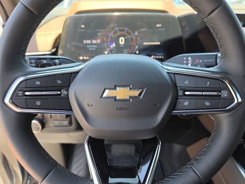 New 2026 Chevrolet Suburban High Country image 35