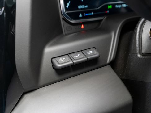 Used 2025 GMC Sierra 2500 Denali w/ Denali Reserve Package image 33