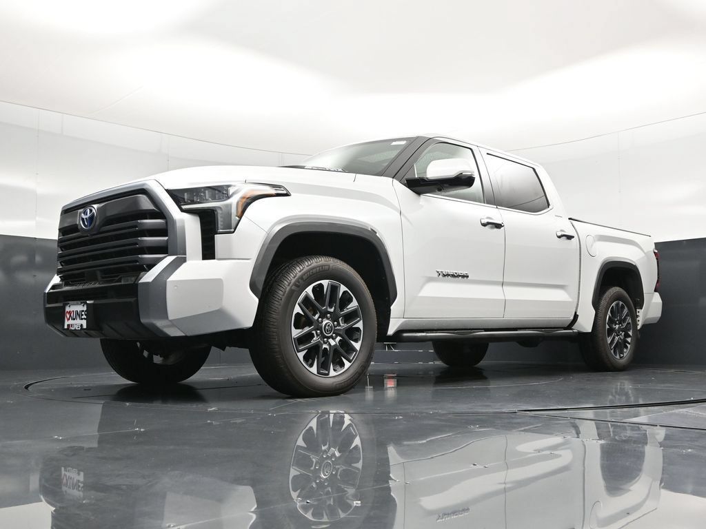 Used 2023 Toyota Tundra Limited AWD/4WD image 59