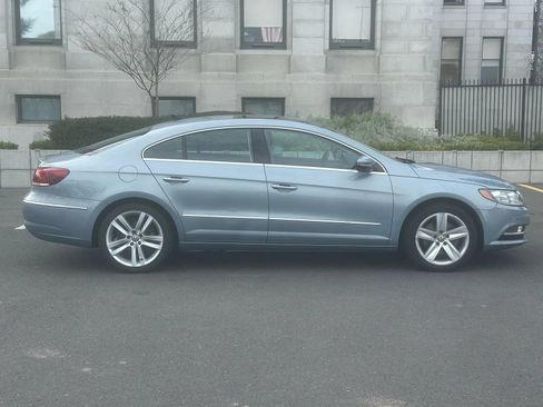 Used 2013 Volkswagen CC Lux FWD image 5