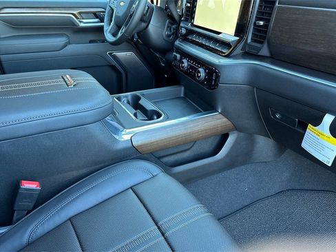 New 2026 Chevrolet Silverado 2500 High Country w/ High Country Premium Package image 15