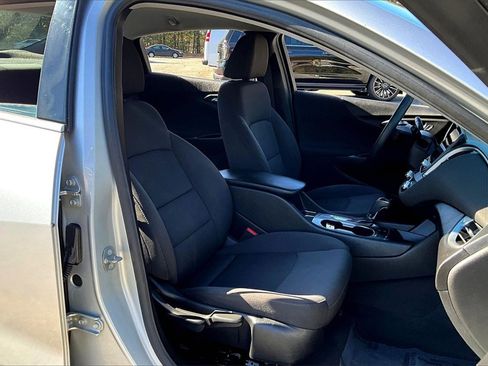 Certified 2019 Chevrolet Malibu LS image 26