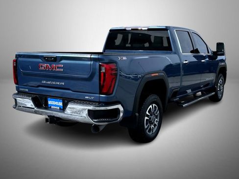 Certified 2024 GMC Sierra 2500 SLT image 5