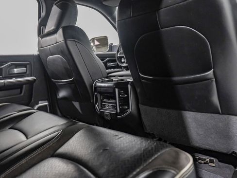 Used 2022 RAM 2500 Laramie image 37