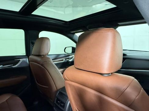Certified 2023 Cadillac XT5 Premium Luxury w/ Technology Package FWD image 23