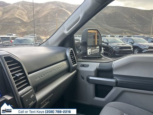 Used 2020 Ford F350 XLT w/ XLT Value Package image 40