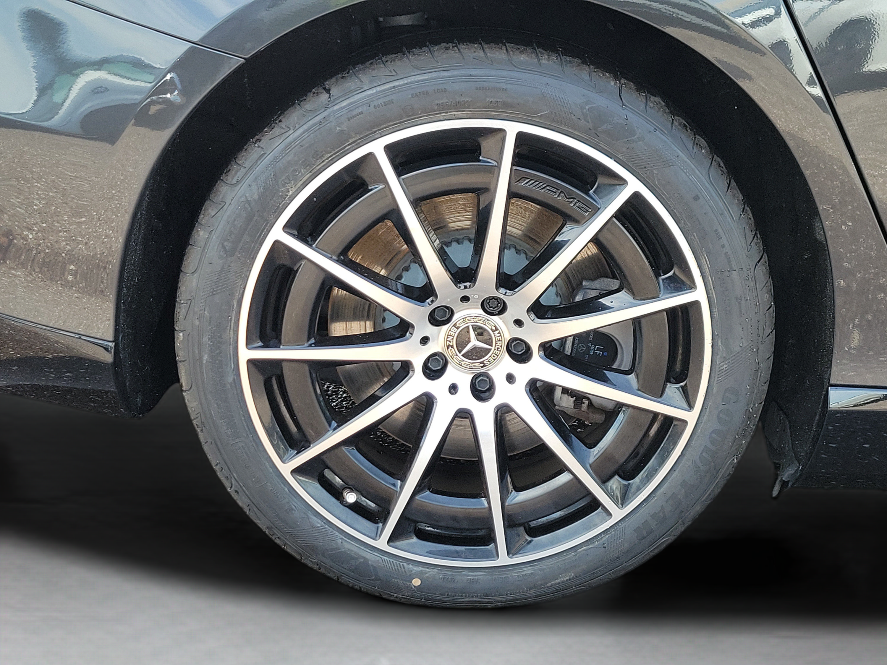Certified 2024 Mercedes-Benz EQS 580 4MATIC Sedan image 31