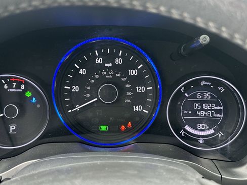 Used 2021 Honda HR-V Sport image 10