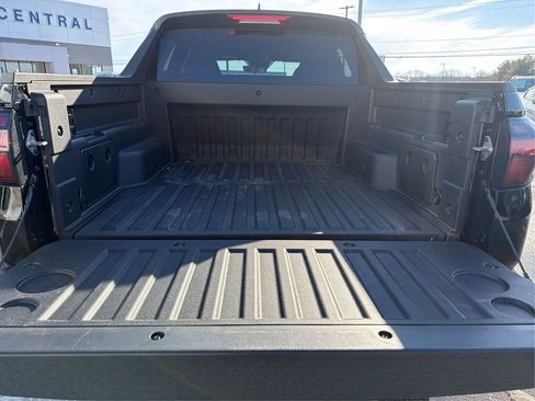 Certified 2025 Hyundai Santa Cruz SEL image 12