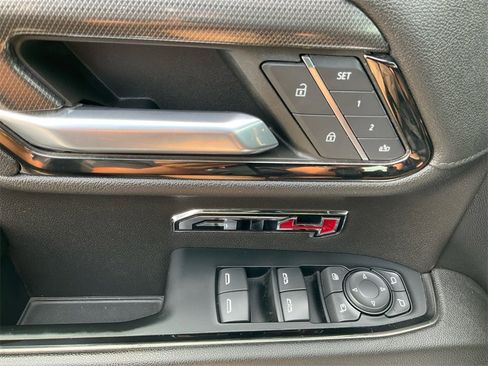 Used 2023 GMC Sierra 1500 AT4 w/ AT4 Premium Package image 27