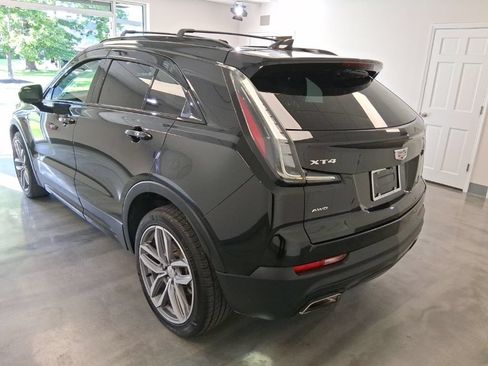Used 2020 Cadillac XT4 Sport AWD/4WD image 3