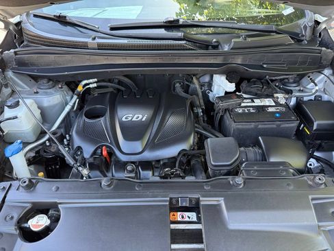 Used 2015 Hyundai Tucson SE AWD/4WD image 12