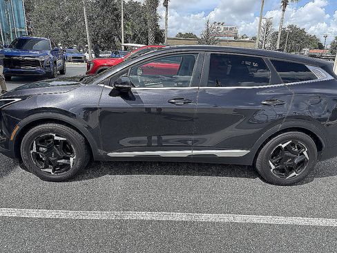 Used 2026 Kia Sportage EX FWD image 43