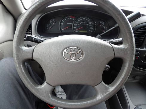 Used 2005 Toyota Tundra SR5 AWD/4WD image 13