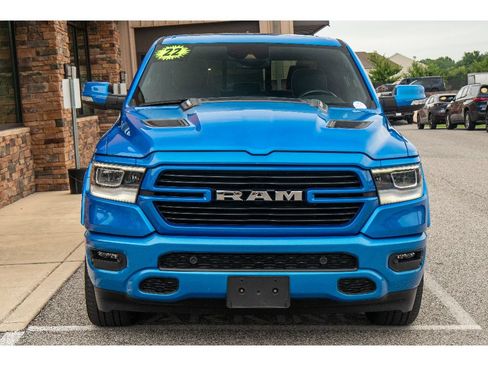 Used 2022 RAM 1500 Laramie AWD/4WD image 8
