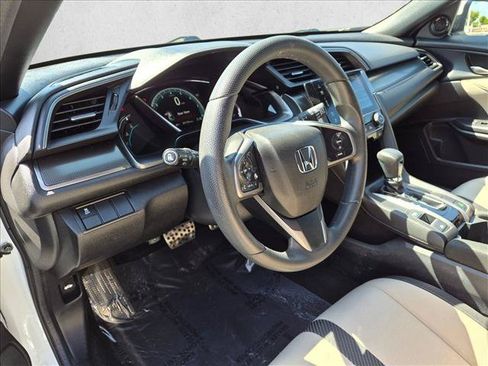 Used 2018 Honda Civic EX image 10