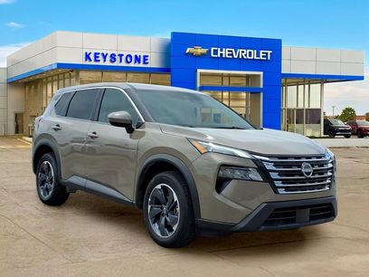 Used 2025 Nissan Rogue SV
