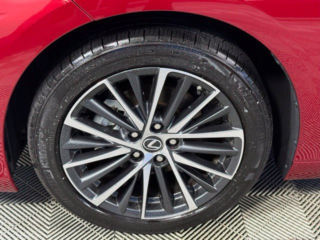 Used 2025 Lexus ES 350 w/ Premium Package FWD image 15