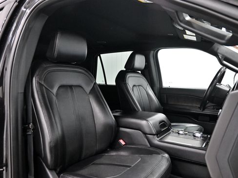 Used 2021 Ford Expedition Max Limited AWD/4WD image 33