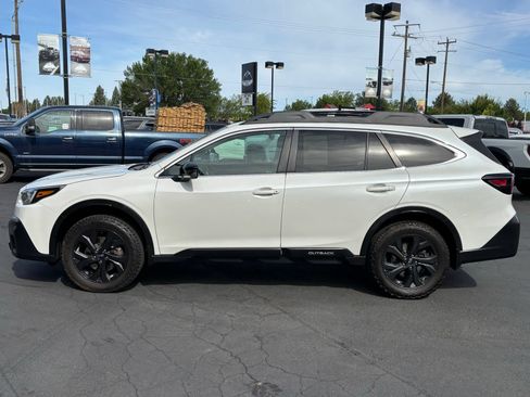Used 2021 Subaru Outback Onyx Edition XT w/ Popular Package #2 AWD/4WD image 8
