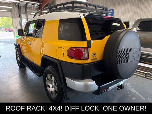 Used 2007 Toyota FJ Cruiser 4WD w/ Upgrade Pkg 2 image 5