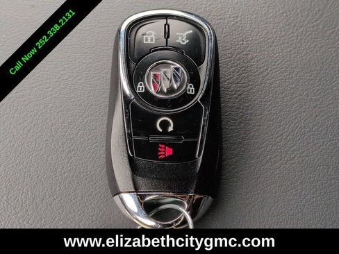 Used 2023 Buick Enclave Essence AWD/4WD image 32
