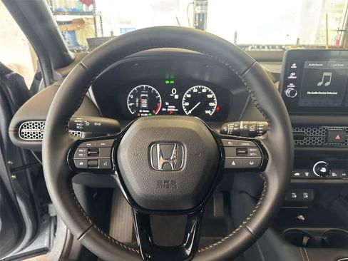 Used 2026 Honda HR-V Sport image 18