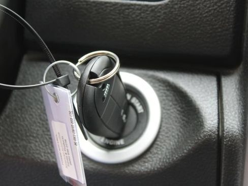 Used 2024 RAM 1500 Classic SLT AWD/4WD image 24