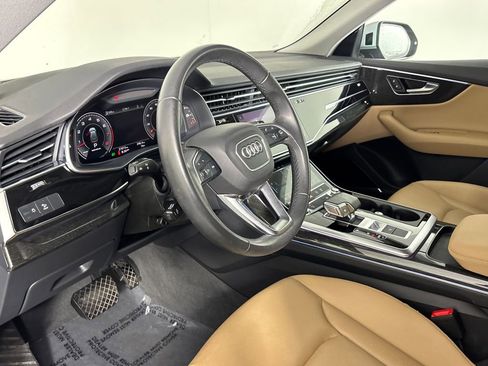 Used 2021 Audi Q8 Premium Plus image 7
