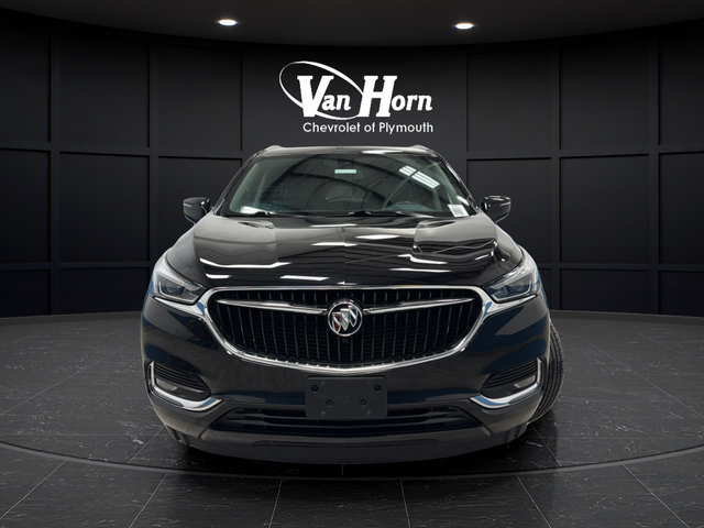 Used 2018 Buick Enclave Premium w/ LPO, Hit The Road Package AWD/4WD image 2