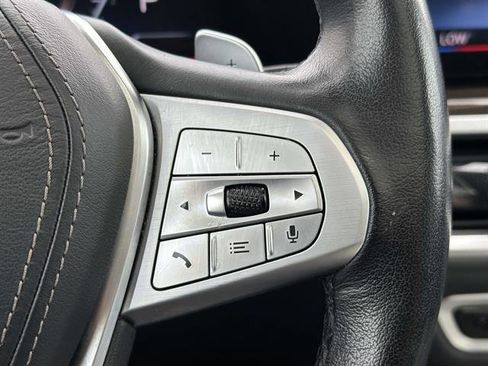 Used 2023 BMW X7 xDrive40i AWD/4WD image 16