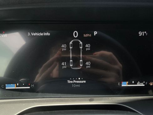 New 2026 Jeep Grand Cherokee L Laredo RWD image 18