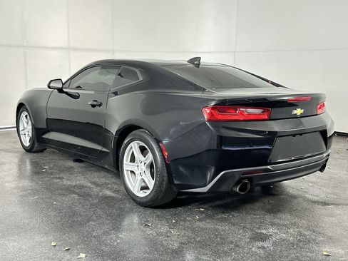 Used 2017 Chevrolet Camaro LT image 9