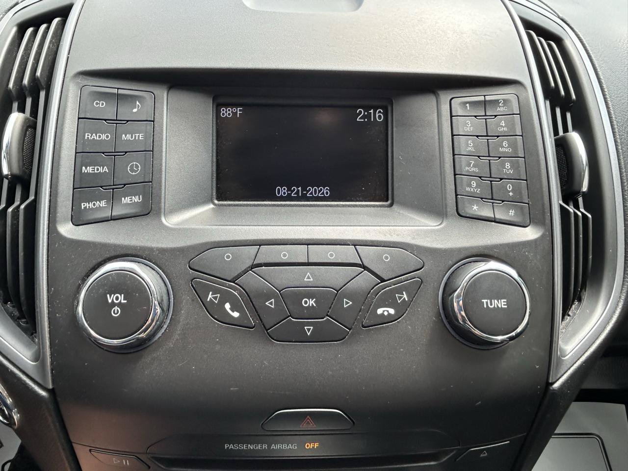 Used 2016 Ford Edge SE FWD image 22