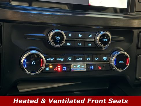 Used 2023 Ford F350 Lariat w/ Lariat Ultimate Package image 10