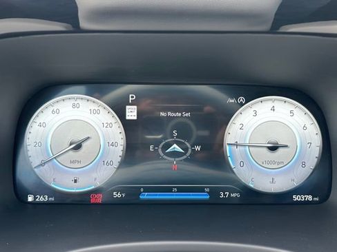 Used 2024 Hyundai Palisade Limited AWD/4WD image 40