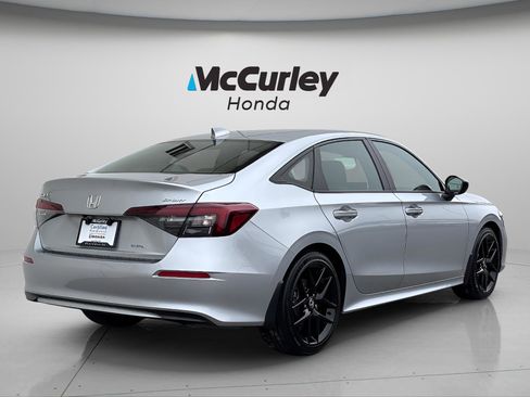 Certified 2025 Honda Civic Sport image 3