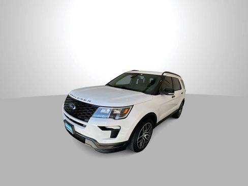 Used 2018 Ford Explorer Sport w/ Equipment Group 401A AWD/4WD image 4