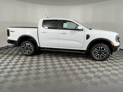 Used 2024 Ford Ranger Lariat w/ FX4 Off-Road Package image 6