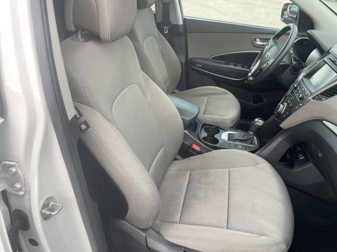 Used 2018 Hyundai Santa Fe Sport w/ 2.4L Value Package 02 image 45