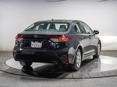 Certified 2024 Toyota Corolla LE FWD image 5