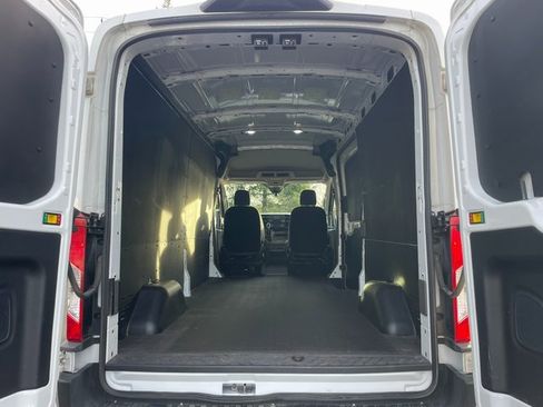 Used 2024 Ford Transit 250 148 Medium Roof Extended AWD w/ Load Area Protection Package image 26