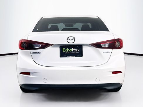 Used 2015 MAZDA MAZDA3 i SV FWD image 7