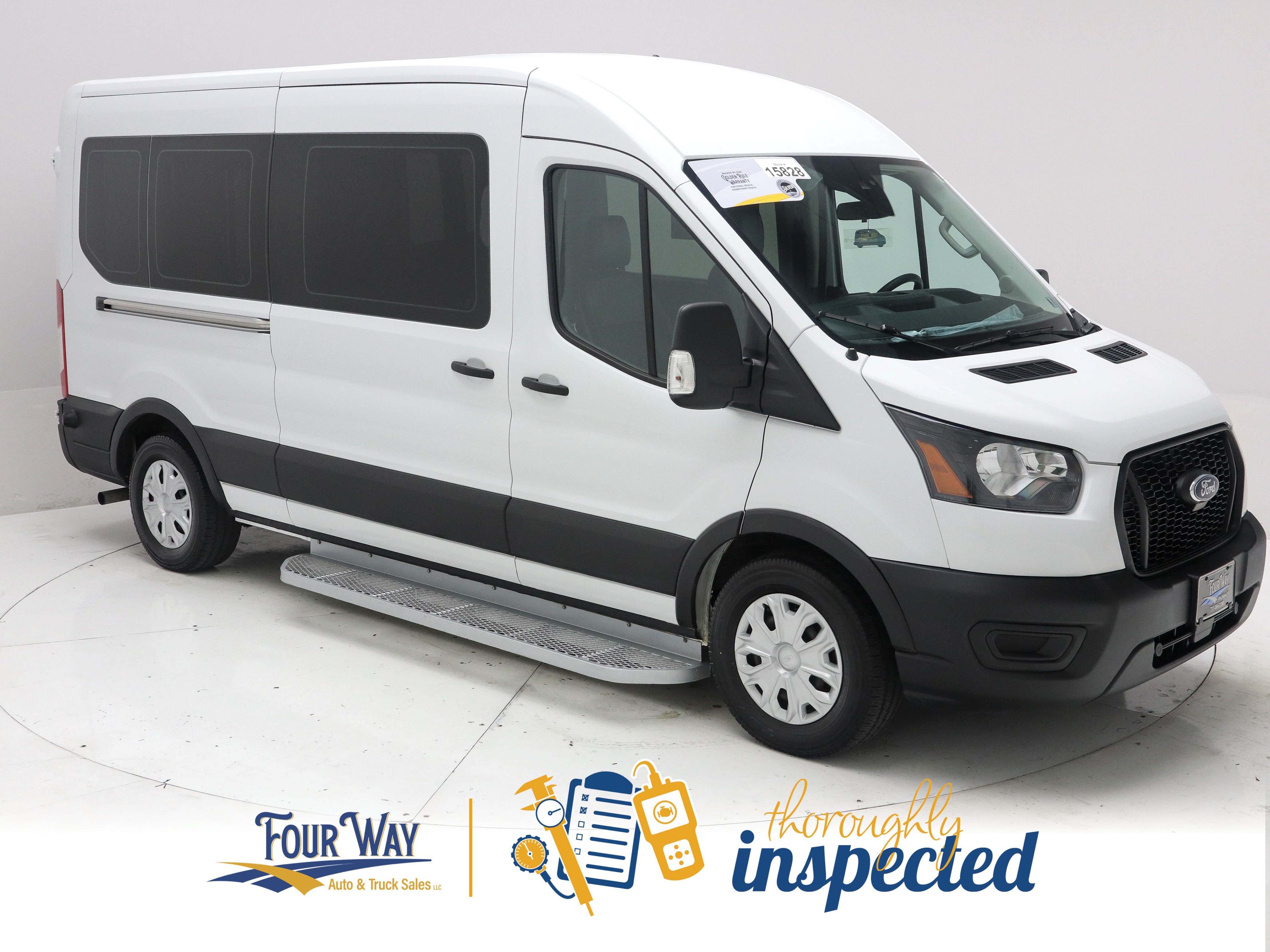 Used 2023 Ford Transit 350 XL RWD image 3
