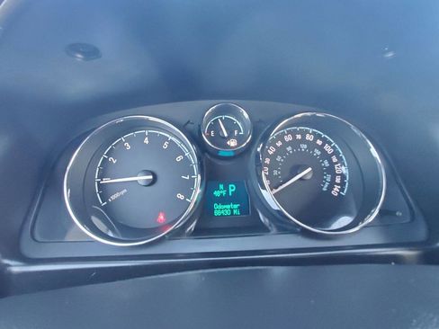 Used 2014 Chevrolet Captiva Sport LT w/ Convenience Package image 12